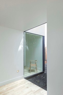 Photographer Lucas Fladzinski. Client Jermyn Manthripragada Architecture. Palo Alto, CA