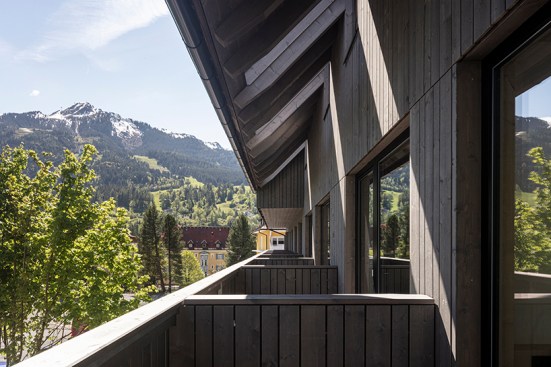room terraces / An unobstructed view in all directions from every hotel room.
