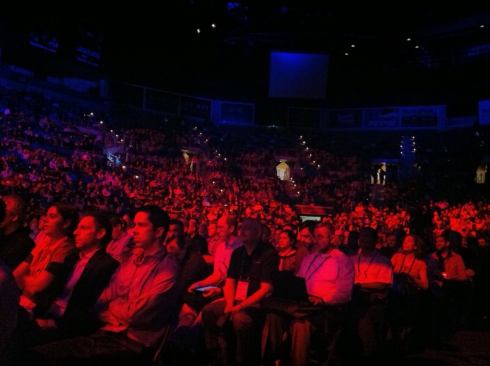 Approximately 8,000 Autodesk University attendees filled the North Convention Center of the Mandalay Bay Resort and Casino for the opening keynote address.