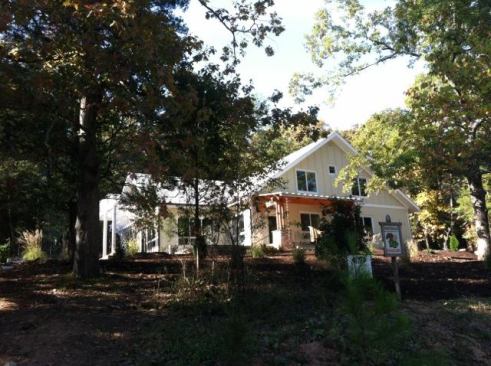 Anchorage Builders is proving that a forward-thinking home doesn’t have to look edgy.