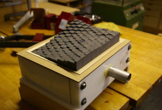 The final variable vacuum forming mechanism apparatus that the HouMinn Practice developed for making the Hexwall project tiles.