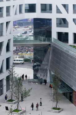 These throughways connect down to street level, making the complex's plazas accessible to all.