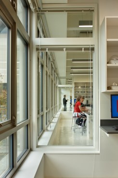 Visual+connections+between+spaces+make+learning+visible+and+reinforce+the+sense+of+the+whole+school+working+towards+a+common+goal.