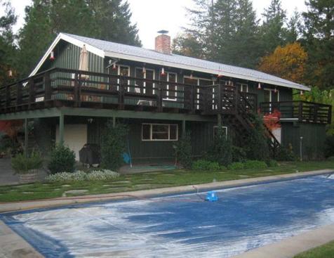 The house before renovation.