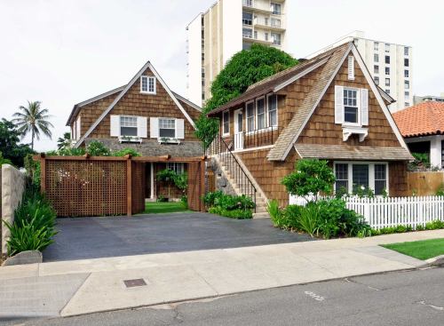 Merit Award  Kaimana – Hila, Historic Preservation  Architect: Geoffrey Lewis Architect, Honolulu; Builder: Doug LeGrande, Honolulu   Jury Comments:  The architect took great care in retaining the charm and character of the historic Shingle style residence. The renovation/restoration is respectful and skillfully executed, with much attention to detail. The interior retains the aesthetic sensibility of the original house, yet is bright and livable for modern times, as exemplified by the new kitchen.