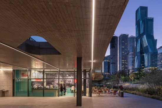 Nevería Roxy Santa Fe - Germán Velasco Arquitectos