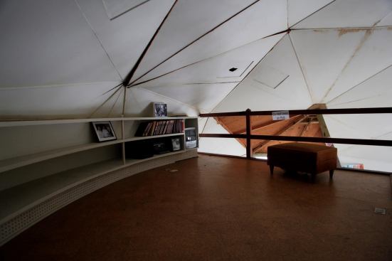 The dome's loft space, a study with a built-in bookcase, in recent years.