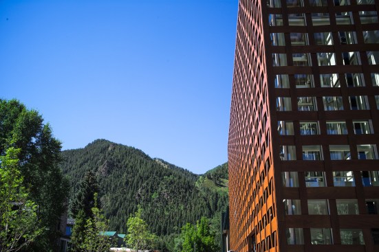 Aspen+Art+Museum%2c+by+Shigeru+Ban+Architects