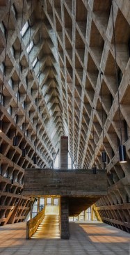 Exhibition Hall: indoor ramp