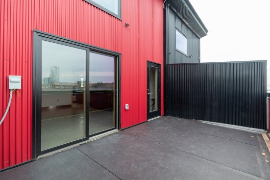 Roof Deck with Parkvue Sliding Doors, Elephant Bark recycled decking/mat