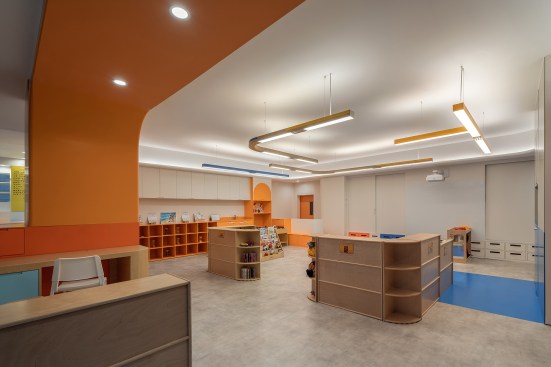 29_Classroom 03