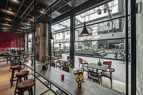 Vertical Retracting Door