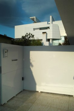the entrance 