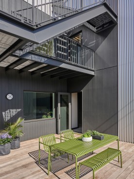 Upper Unit Deck
