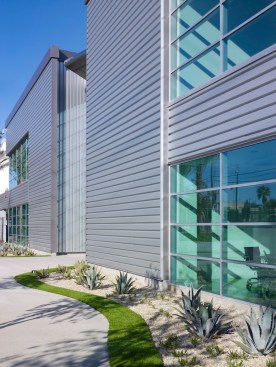 Bob+Hope+Airport+-+Hangar+25+