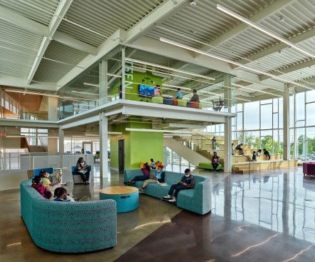 The open auditorium/story steps float free above the entrance plaza, creating a dynamic experience for kids and teens, and a popular place for parents.  
Teens can see and be seen, with views to downtown and the entire library. 
