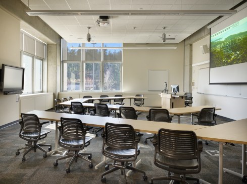 Architectural photography of the Academic Instructional Center (AIC) at Western Washington University. Clients: Coughlin Porter Lundeen, Dawson Construction, OPSIS Architecture and NAC Architecture. Photographed, 2009_04,03,04,07
© Benjamin Benschneider All Rights Reserved. Usage may be arranged by contacting Benjamin Benschneider Photography. E-mail: bbenschneider@comcast.net or phone 206-789-5973