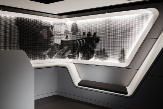 A+mosaic+image+of+the+founder+behind+the+reception