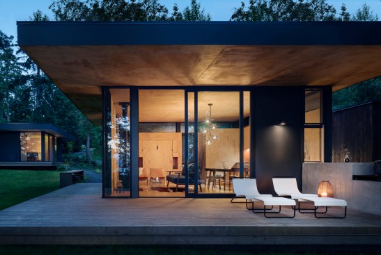 Hood Cliff Retreat 
