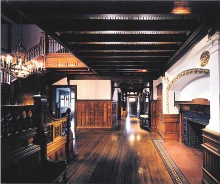 2001 – Herbert Lewis Kruse Blunck Architecture The continuity of thought and the commitment of effort in the team setting help generate projects of thorough resolution, both sensitive and sensible. Their successful example of both process and product has raised the standards of architectural performance.Image: Herndon Hall Restoration - Des Moines, IOWA