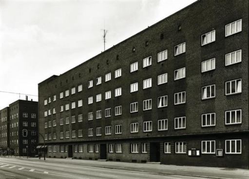 Veddeler Bruckenstrasse, Hamburg