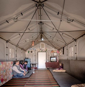 Better Shelter prototype in Kawergosk Refugee Camp in Erbil, Iraq (2015)