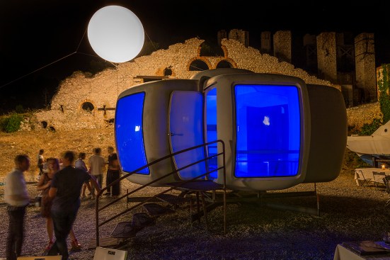 The Bubble House (1968)