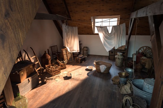 Simon Fujiwara "Hope House"