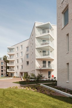 Lorentzinpuisto Apartments in Helsinki, Finland designed by Playa Architects.