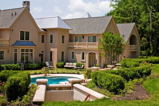 A five-star resort was the inspiration for this multi-family dwelling and its 3,000 square feet of outdoor space. Project: Resort Oasis, Soleburry, Penn.; Architect/Builder/Landscape Architect: D’Alessio Inspired Architectural Designs, New York