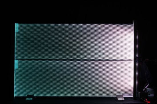 Image of the glass panel mock-up set to evaluate the edge lighting effect.