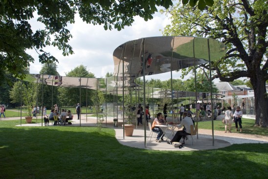 Serpentine+Gallery+Pavilion+2009%2c+designed+by+Kazuyo+Sejima+and+Ryue+Nishizawa+of+SANAA