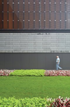 The 150,000-square-foot building occupies a 7.5-acre lot.