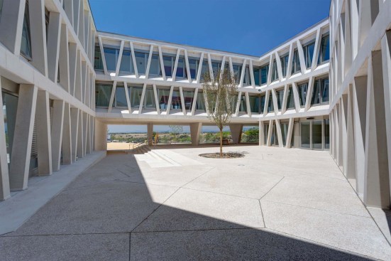 Deutsche Schule Madrid – German School Madrid – GRUENTUCH ERNST ARCHITECTS