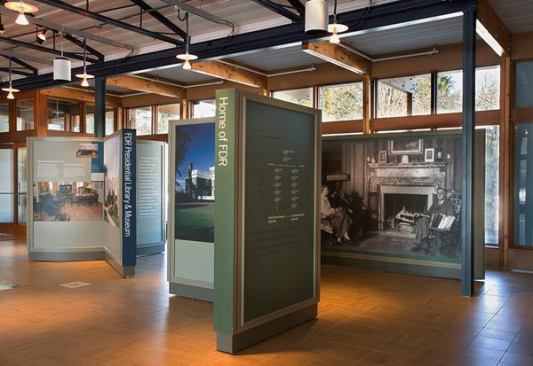 The 50,000-square-foot visitor center expands offices for FDR Library administrative staff while providing additional exhibition space.