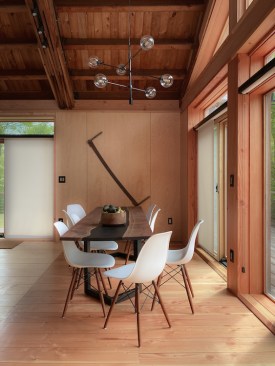 The Shop Dining Room in Chilmark, MA, designed by Erin Pellegrino