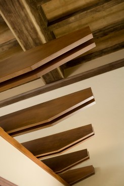 Light Shelf Outriggers