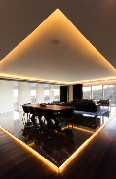 Apartment HR by Kababie Arquitectos