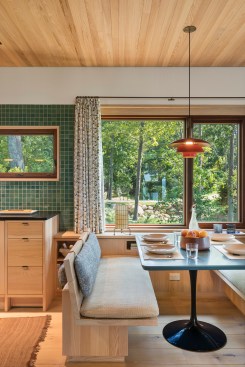 Breakfast nook