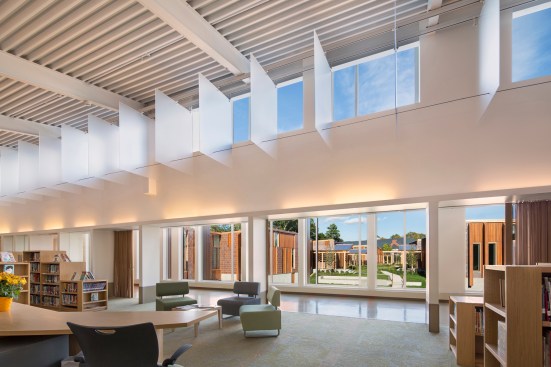 Central information commons with overlook