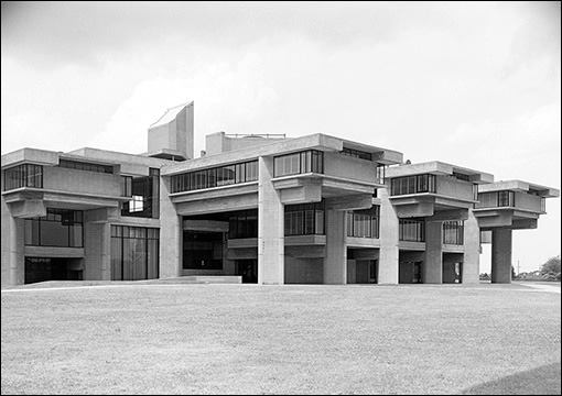 Southeastern Massachusetts Technical Institute, North Dartmouth, Mass., by Paul Rudolph.