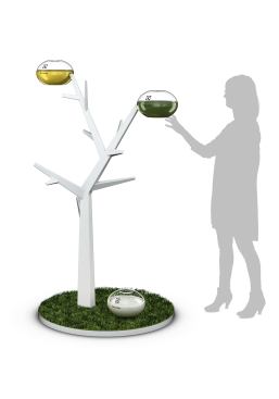 Treat, by Australian Amy Mon-Chu Liu, combines classic food storage techniques with modern remote, mobile technology for freshness and convenience. It warns you when your food is expiring by changing color as the food ages and dropping items from the tree when they have expired.