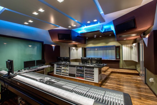 2. Katara Control Room C 