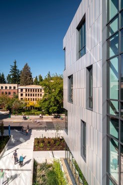 Designed with sensitivity for its historical surroundings, the new building complements nearby structures in scale while retaining a distinct character of its own by using traditional materials in a new way. UO Tykeson Hall, OFFICE 52 Architecture, Design Architect.