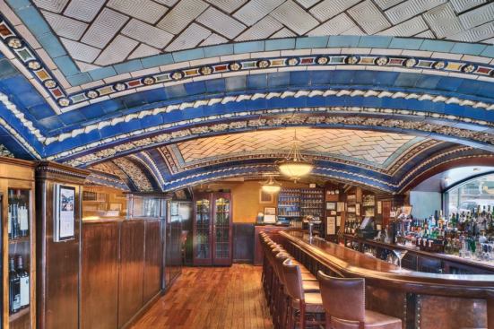 Decorative tile vaulting in the Vanderbilt Hotel in New York (1913)