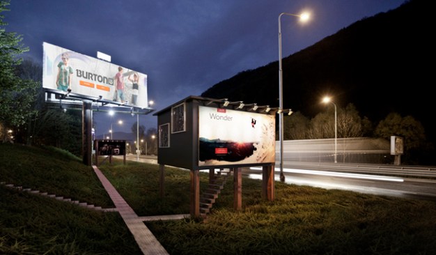 GREGORY%2c+night+exterior