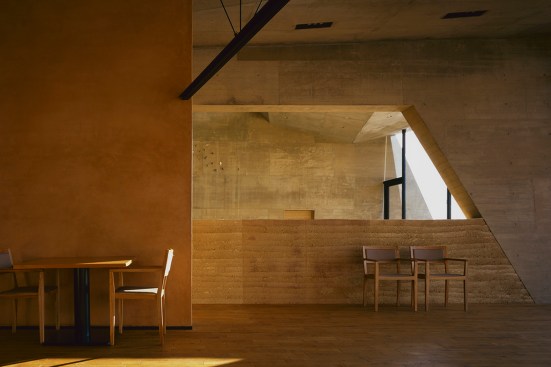 1F - Restaurant with Otsu Wall