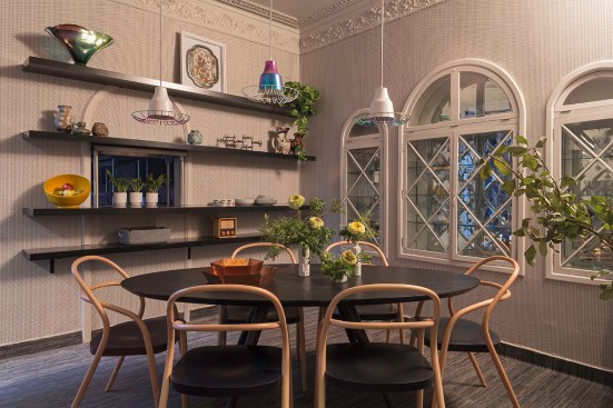 HotelPug Seal - German Velasco Arquitectos