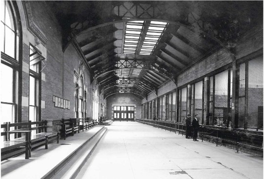 Low, suspended wood-grille ceilings in the darkened exhibit areas (far left) are a contrast to the high, bright ceilings in the habitat areas, where skylights admit daylight for the benefit of the plants and animals.