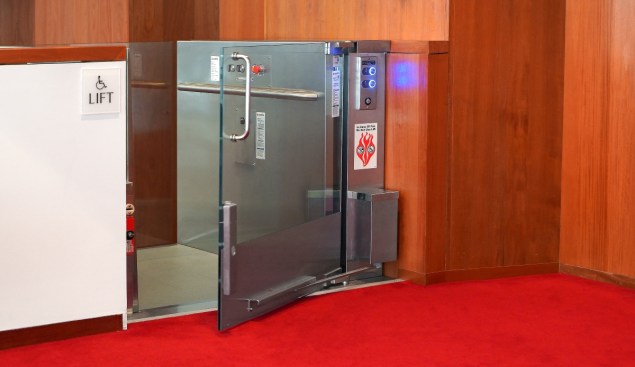 A custom Savaria V-1504 Prestige vertical platform wheelchair lift (VPL) now sits in pride of place in the grand entrance lobby of the Jesse H. Jones Hall for the Performing Arts. Image courtesy 101 Mobility Houston